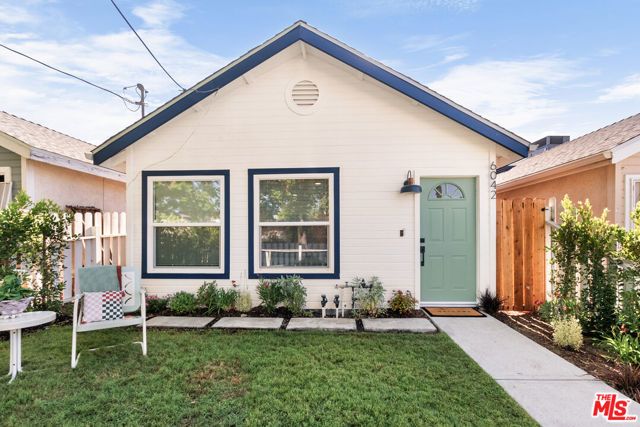 6042 Fair Avenue, North Hollywood (los Angeles), CA 91606
