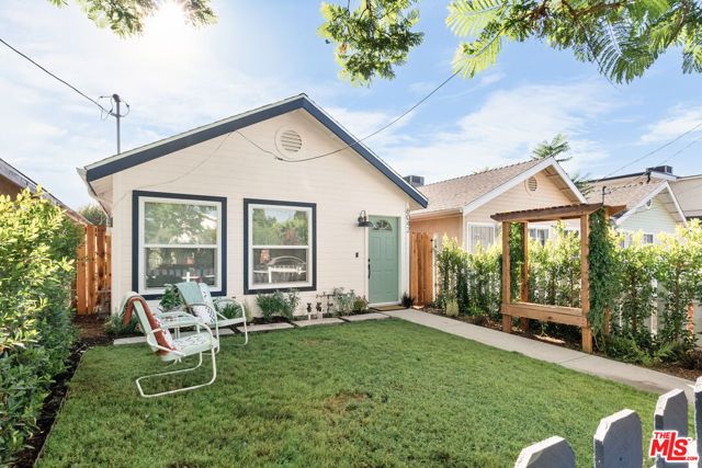 6042 Fair Avenue, North Hollywood (los Angeles), CA 91606