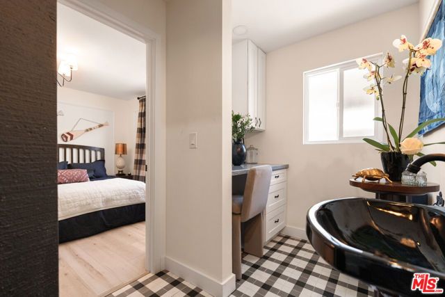 6042 Fair Avenue, North Hollywood (los Angeles), CA 91606