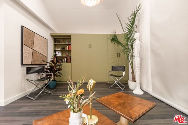 6042 Fair Avenue, North Hollywood (los Angeles), CA 91606