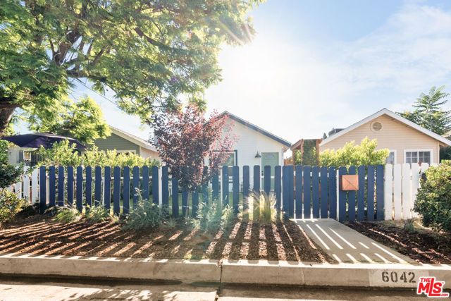 6042 Fair Avenue, North Hollywood (los Angeles), CA 91606