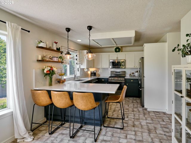 30953 S WRIGHT Rd, Molalla, OR 97038
