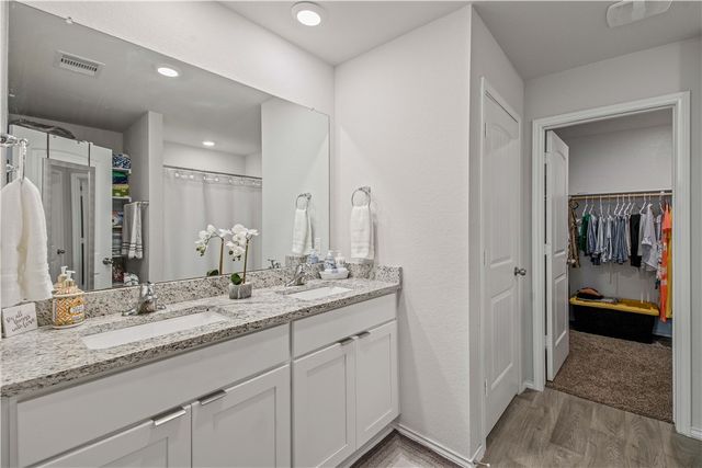 2424 Mulligan Lane, Navasota, TX 77868