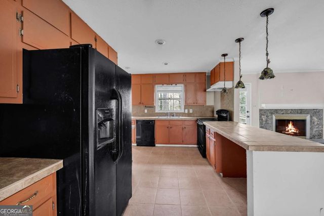 3260 Hidden Forest Drive, Snellville, GA 30078