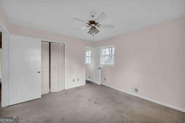 3260 Hidden Forest Drive, Snellville, GA 30078