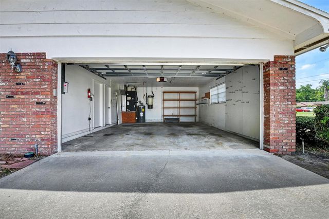 1303 BRANTWOOD DRIVE, Valrico, FL 33594