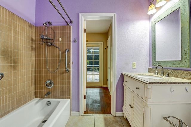 1303 BRANTWOOD DRIVE, Valrico, FL 33594