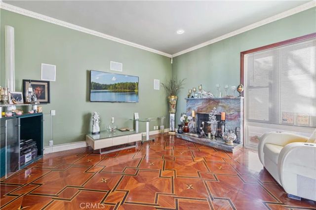 16015 Jeanne Ln, Encino, CA 91436