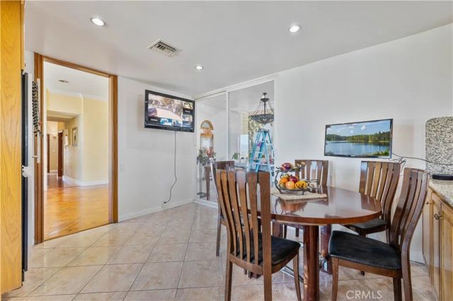 16015 Jeanne Ln, Encino, CA 91436