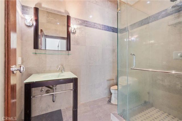 16015 Jeanne Ln, Encino, CA 91436