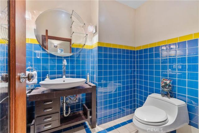 16015 Jeanne Ln, Encino, CA 91436