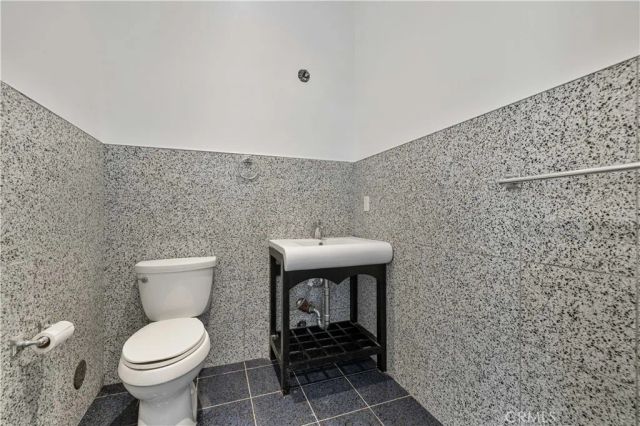 16015 Jeanne Ln, Encino, CA 91436