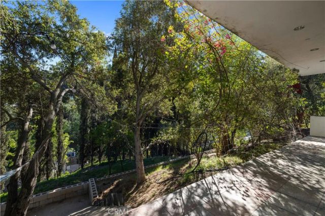 16015 Jeanne Ln, Encino, CA 91436