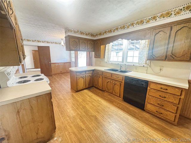 802 Schley Street, Vian, OK 74962