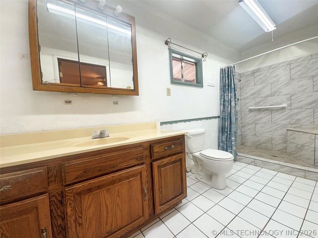 802 Schley Street, Vian, OK 74962