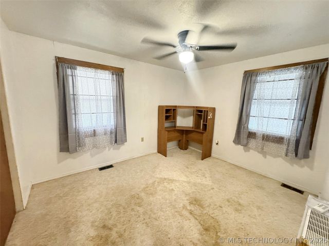 802 Schley Street, Vian, OK 74962