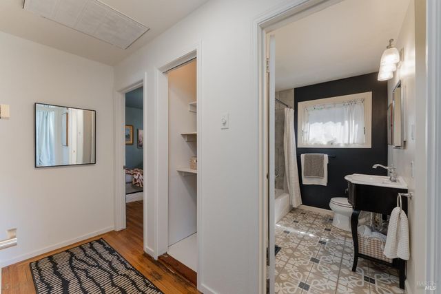 955 N Pine St, Ukiah, CA 95482