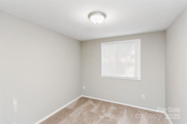 9464 Lexington Circle B, Charlotte, NC 28213