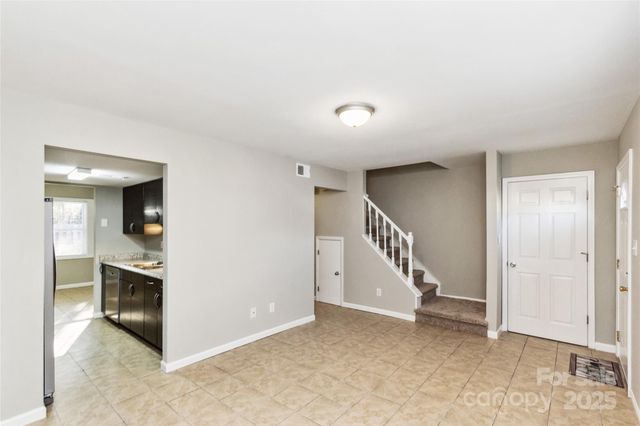 9464 Lexington Circle B, Charlotte, NC 28213