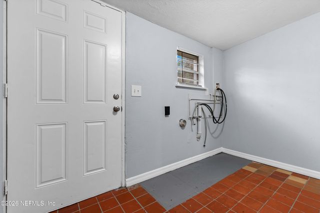 7353 ELWOOD Avenue, Jacksonville, FL 32208