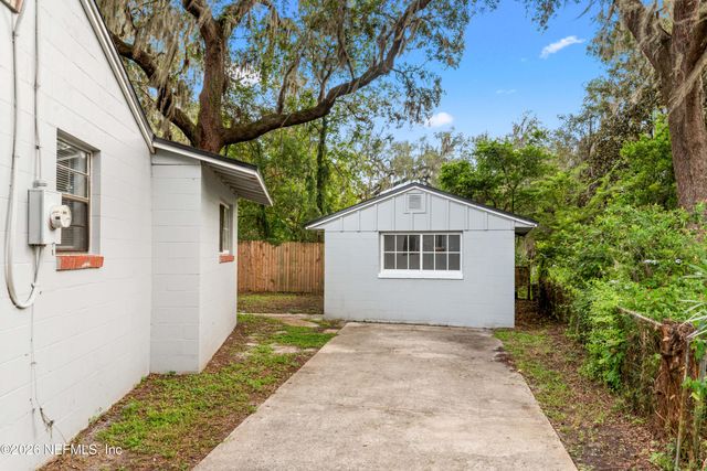 7353 ELWOOD Avenue, Jacksonville, FL 32208