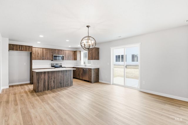 13681 Inman Ct, Caldwell, ID 83607