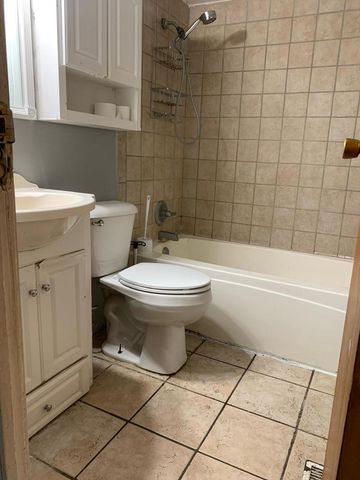 2057 217th Street, Sauk Village, IL 60411