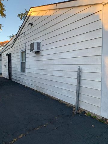 2057 217th Street, Sauk Village, IL 60411