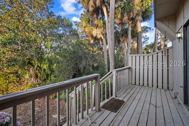 5 Gum Tree Rd Apt I19, Hilton Head Island, SC 29926
