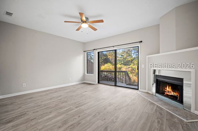 5 Gum Tree Rd Apt I19, Hilton Head Island, SC 29926