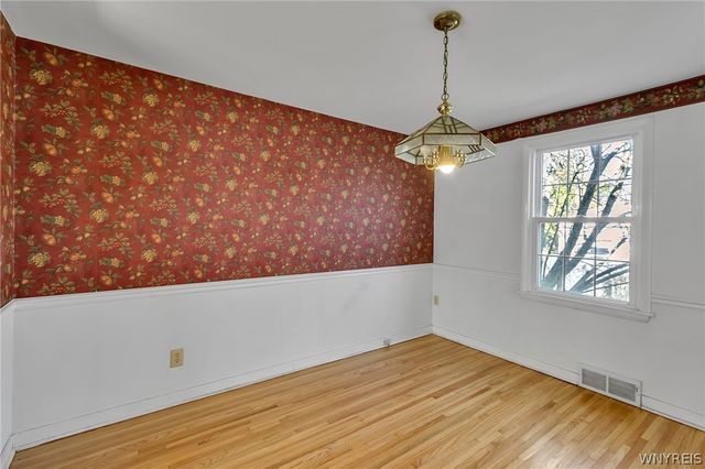 80 Knox Avenue, Buffalo, NY 14216