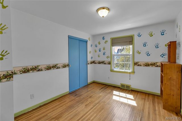 80 Knox Avenue, Buffalo, NY 14216