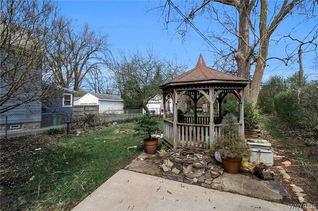 80 Knox Avenue, Buffalo, NY 14216