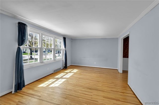 80 Knox Avenue, Buffalo, NY 14216