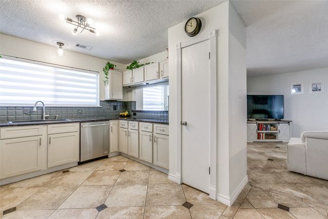 402 Adams Avenue, Wylie, TX 75098