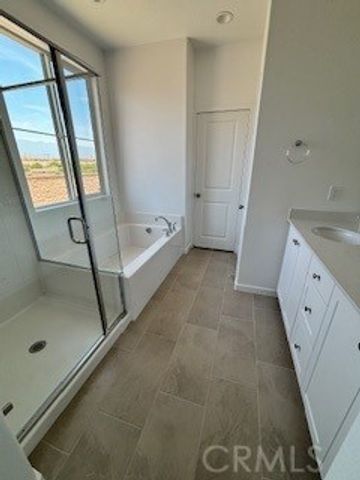 16492 Botanical Lane, Fontana, CA 92336