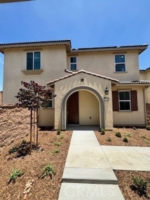 16492 Botanical Lane, Fontana, CA 92336