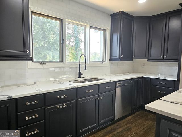 2461 Highland Golf Course Drive SE, Conyers, GA 30013