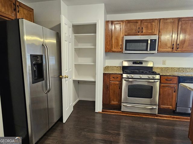 2461 Highland Golf Course Drive SE, Conyers, GA 30013