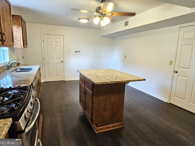 2461 Highland Golf Course Drive SE, Conyers, GA 30013