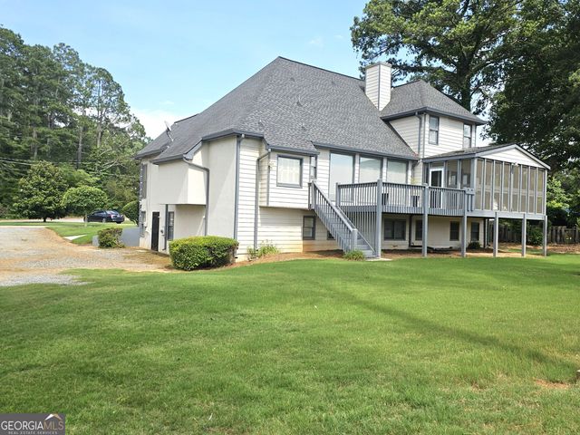 2461 Highland Golf Course Drive SE, Conyers, GA 30013