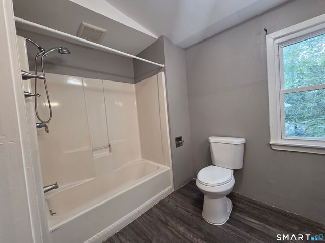 684 Main Street, Plymouth, CT 06782