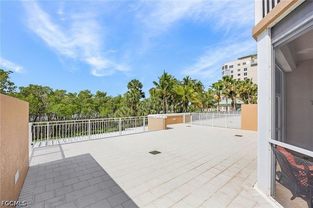 4182 Bay Beach LN 722, Fort Myers Beach, FL 33931