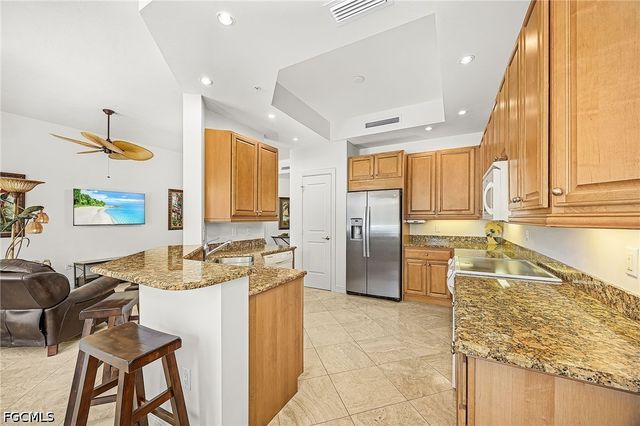 4182 Bay Beach LN 722, Fort Myers Beach, FL 33931