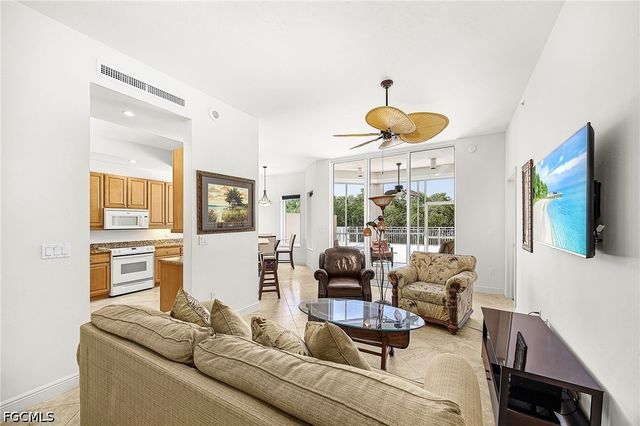 4182 Bay Beach LN 722, Fort Myers Beach, FL 33931