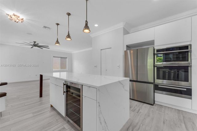 2128 SW 176th Ter, Miramar, FL 33029