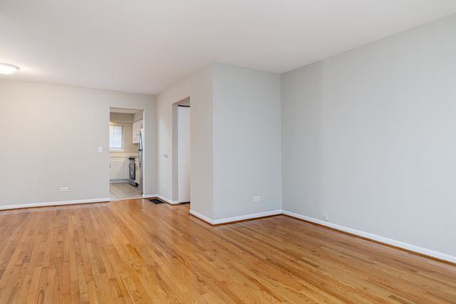 102 STEEPLE Drive B, Buffalo Grove, IL 60089
