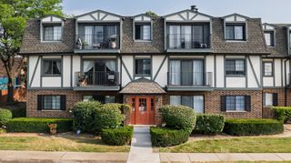 102 STEEPLE Drive B, Buffalo Grove, IL 60089