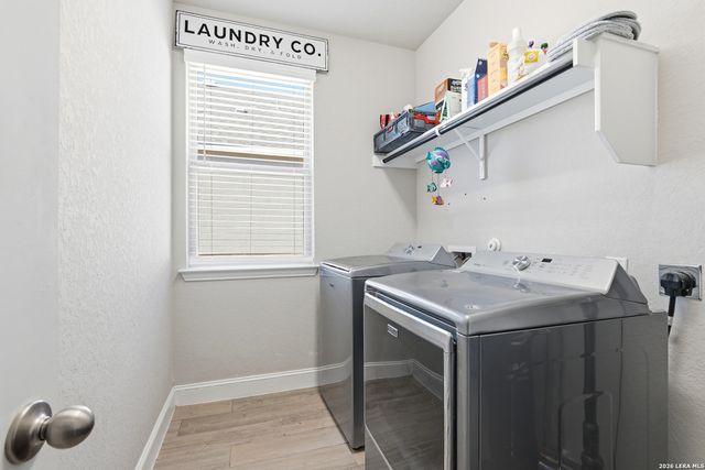 3927 Brazos Bend, San Antonio, TX 78245