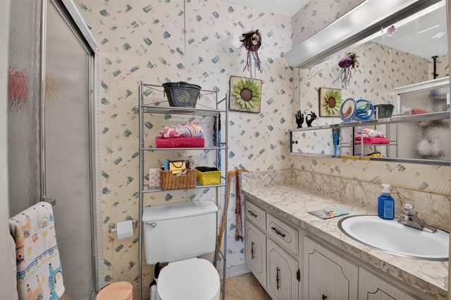 1180 S DRIVE Circle A, Delray Beach, FL 33445